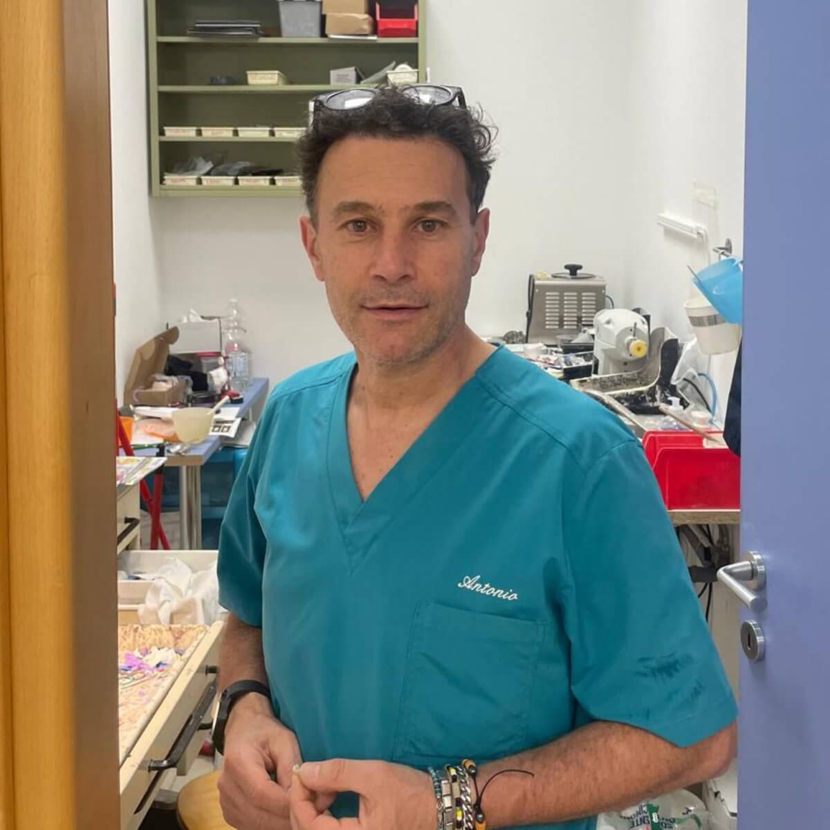 Antonio Monari odontotecnico
